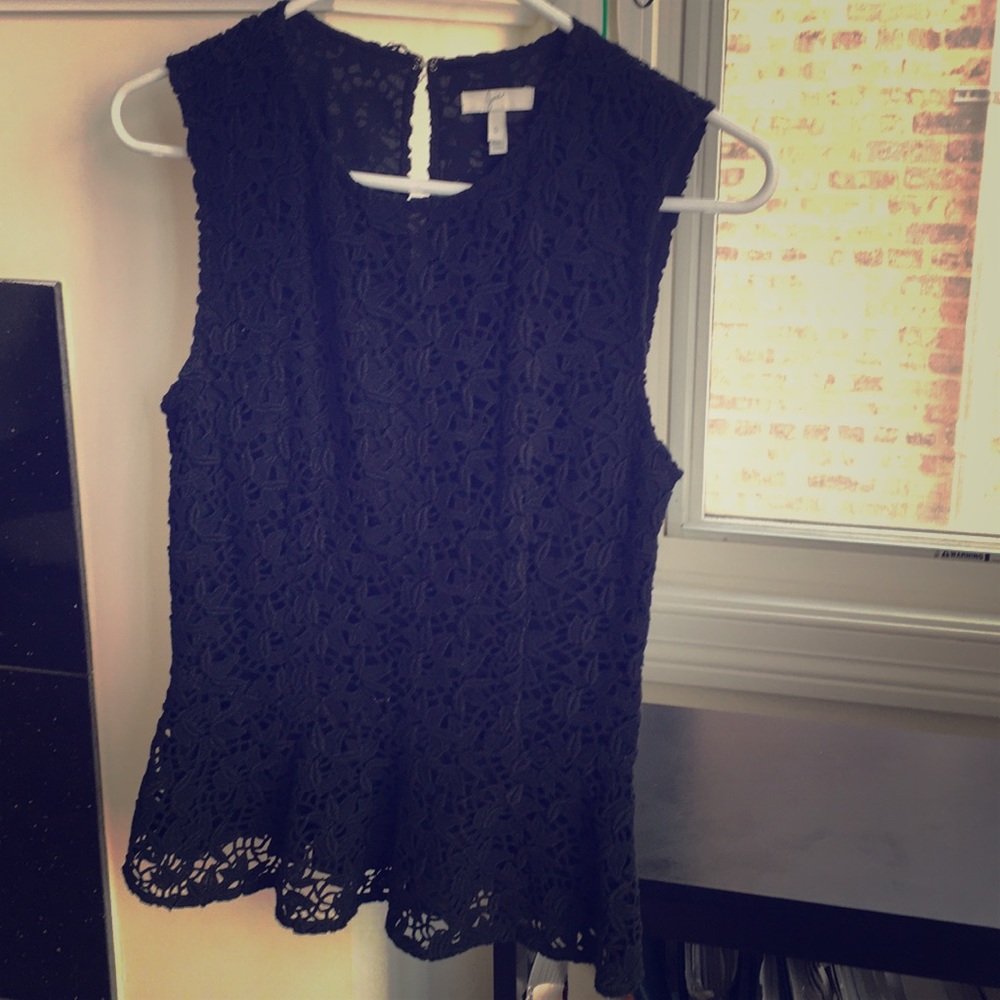 Sleeveless lace top